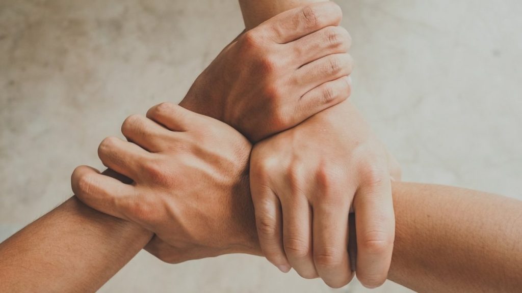 strengthen the bond between lovers