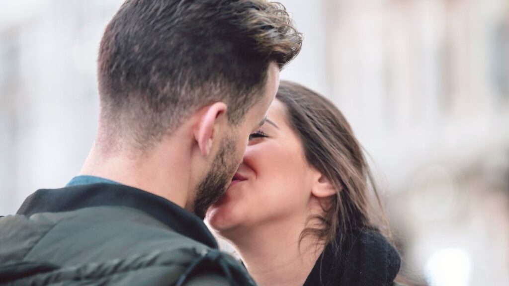 make him love me spell